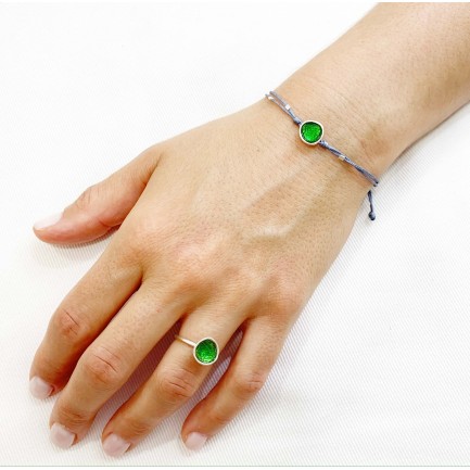 "Pebble" ring - Emerald green